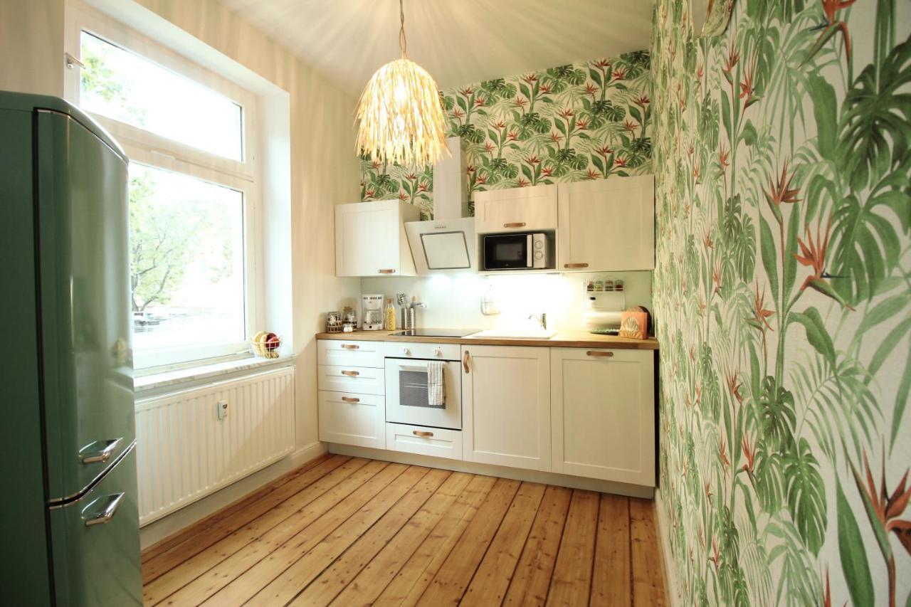 Secret Hideaways Tropical Feeling Mit 2 Schlafzimmer Nahe City L Messe L Flughafen L Hbf Duisburg Ngoại thất bức ảnh